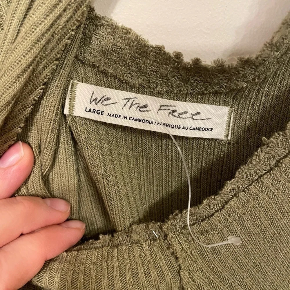 We the Free | Women's New Love Olive Green Scoop Back Ribbed Raw Hem Tank Large - Picture 7 of 8